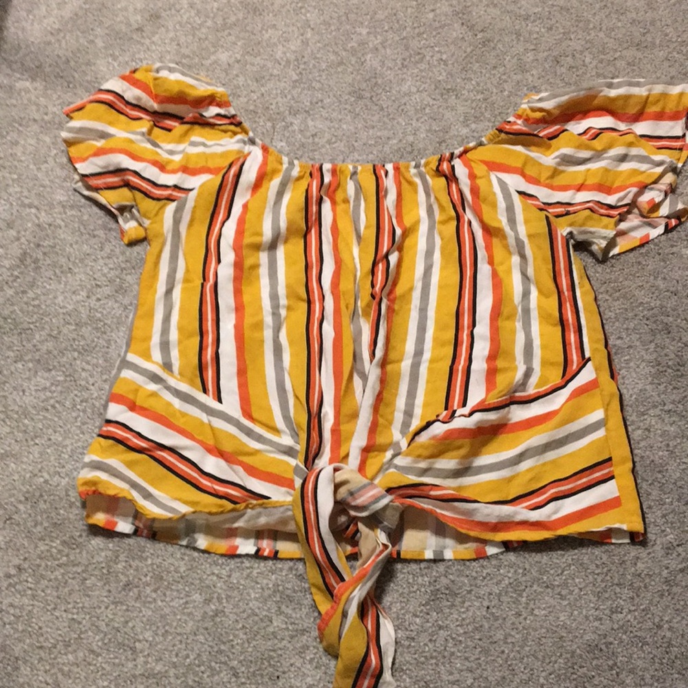 off the shoulder front tie crop top
